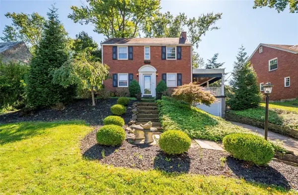 4703 Rolling Hills Rd, Pittsburgh, PA 15236