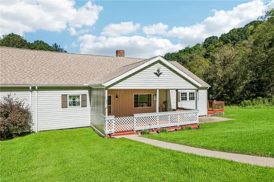 31 Daisy Ln #A, Daisytown, PA 15427 - #2