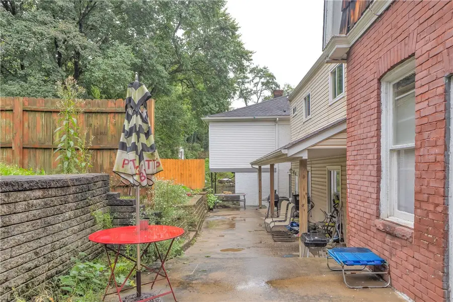 2819 Shawhan Ave, Pittsburgh, PA 15226 - #3