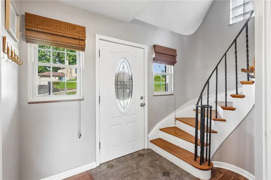 6 Solar Drive, Ambridge, PA 15003 - #3