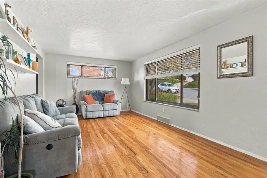 330 Saratoga, Pittsburgh, PA 15236 - #3