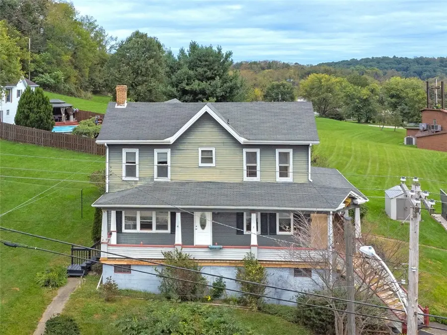 712 Depot St, Youngwood, PA 15697 - #2
