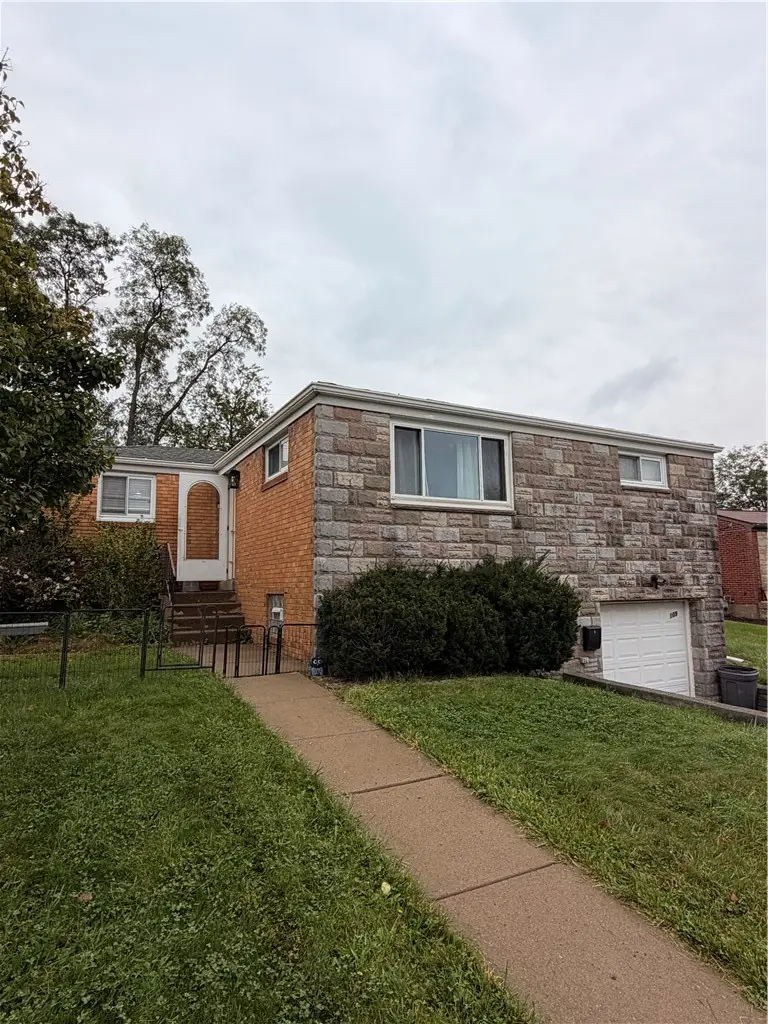 109 Eileen Dr, Brentwood, PA 15227 - #1