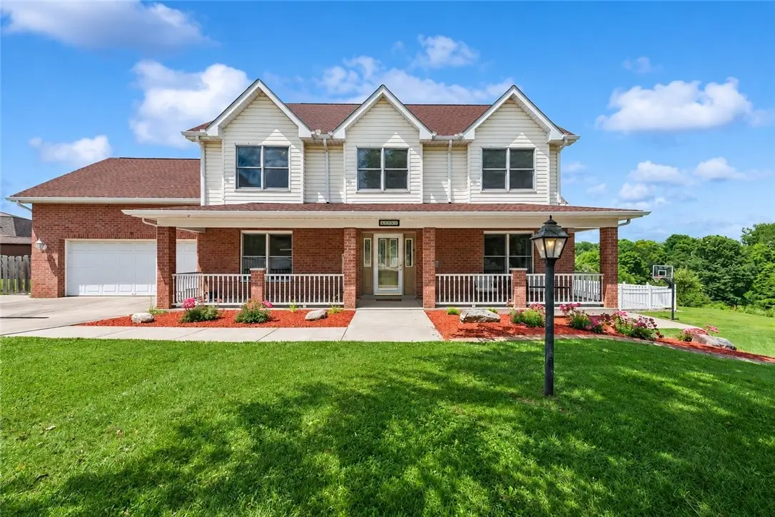 9331 Pembroke Cir, North Huntingdon, PA 15642 - #1