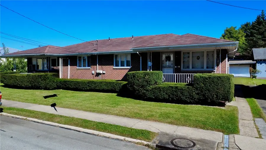 134-136 James St, Springdale, PA 15144 - #3