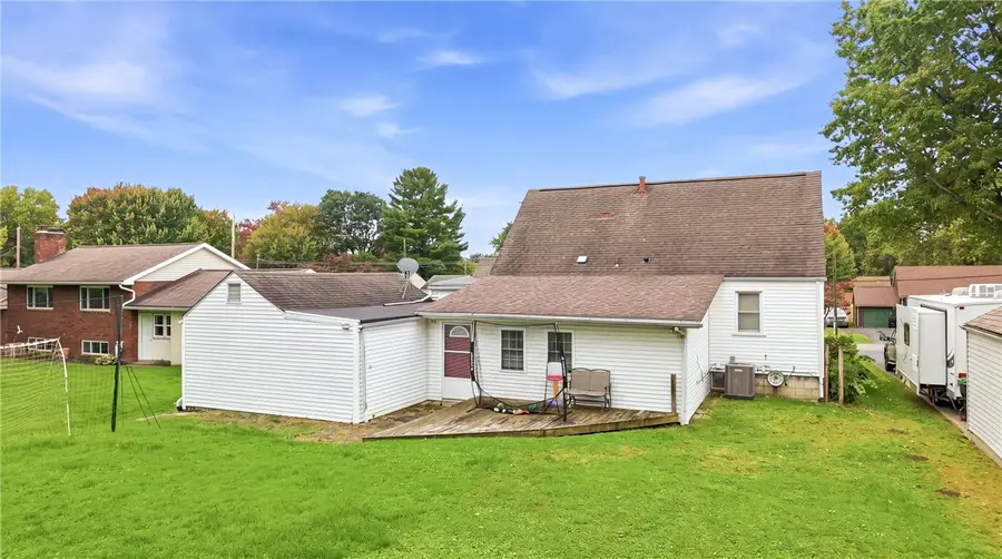 646 Cohassett Dr, Hermitage, PA 16148 - #3