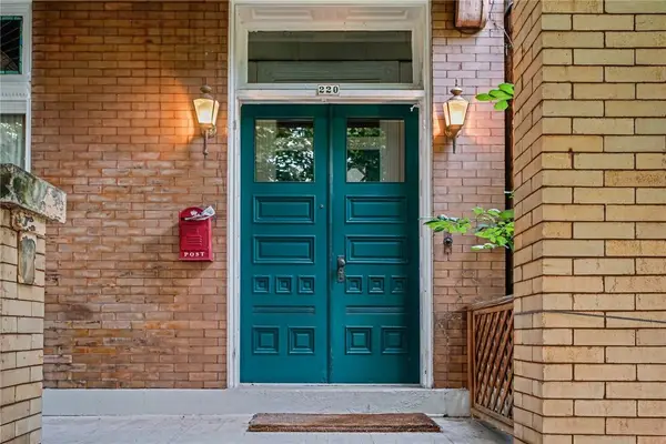 220 S Millvale Avenue, Pittsburgh, PA 15224