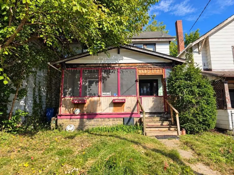 1524 Leishman Ave, New Kensington, PA 15068 - #1
