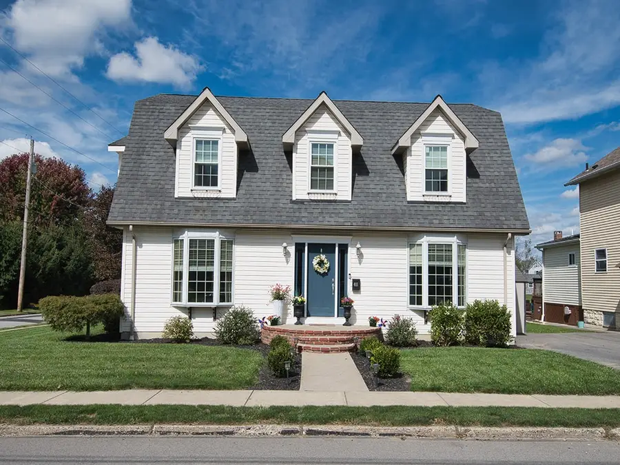 401 Center Street, Zelienople, PA 16063 - #2