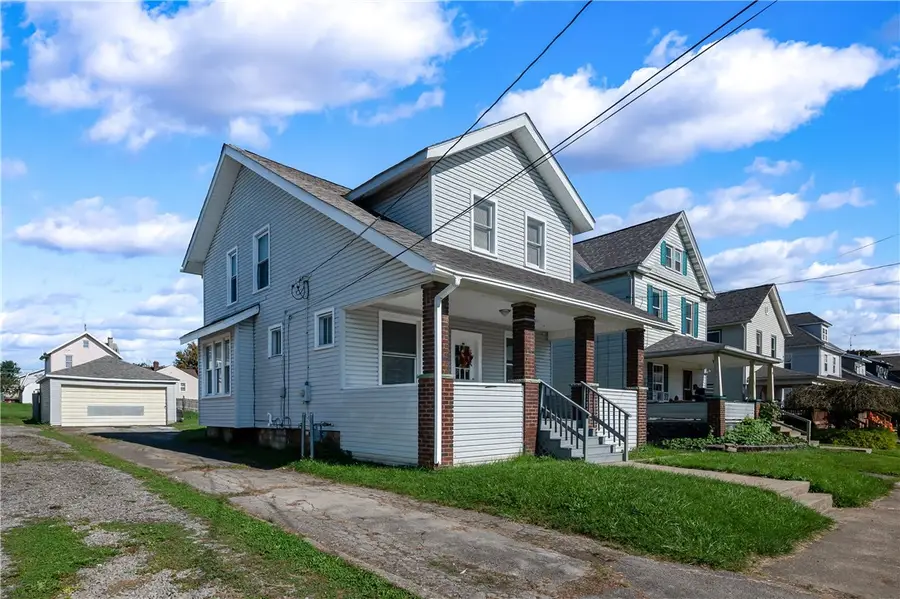 1015 Adams St., New Castle, PA 16101 - #2