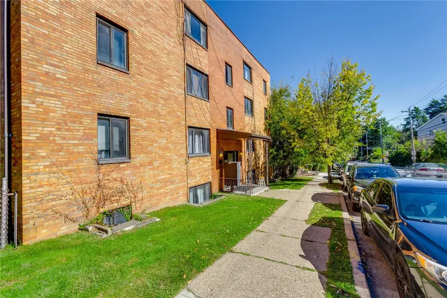 3592 Brighton Rd, Pittsburgh, PA 15212 - #2