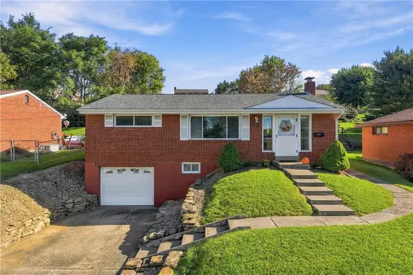 922 Maplewood Drive, Pittsburgh, PA 15234