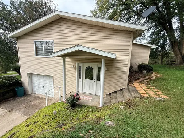 132 Morgan Station Rd, Lemont Furnace, PA 15456