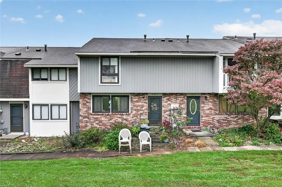 2527 Hunting Ridge Trail, Bridgeville, PA 15017 - #1