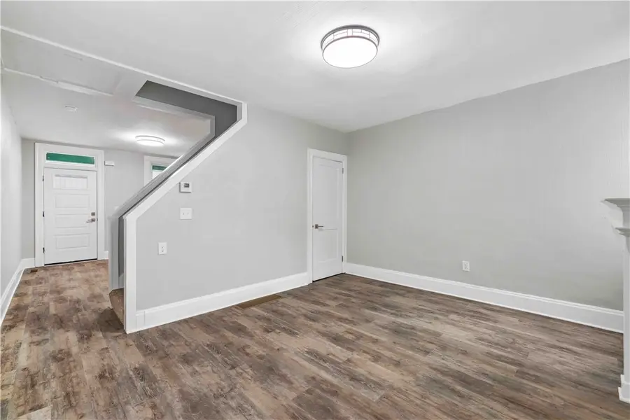237 Glen Caladh St., Pittsburgh, PA 15207 - #3
