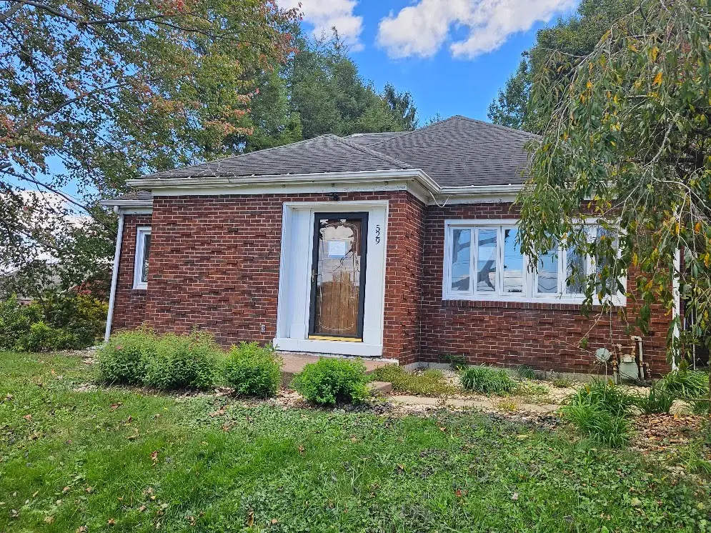 529 Sportsman Dr, Apollo, PA 15613 - #1