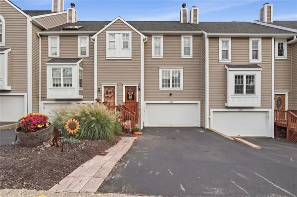 2655 Hunters Point Dr, Wexford, PA 15090