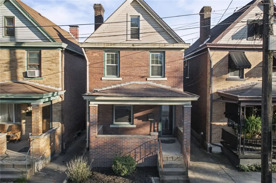 1813 Eberhardt St, Pittsburgh, PA 15212 - #1