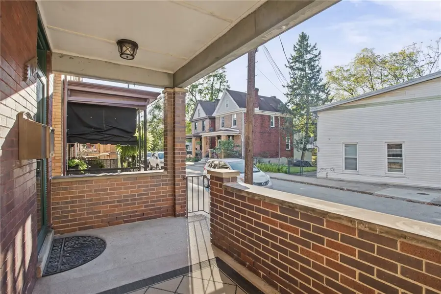 1813 Eberhardt St, Pittsburgh, PA 15212 - #3