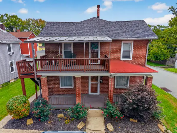 642 Dewey Avenue, Bridgeville, PA 15017