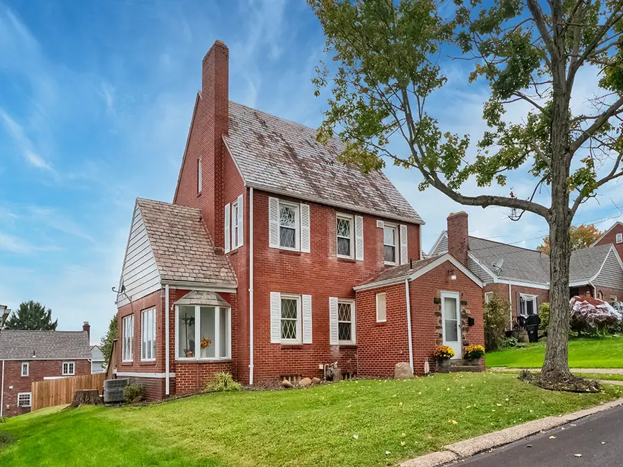 413 Charles Avenue, New Kensington, PA 15068 - #2