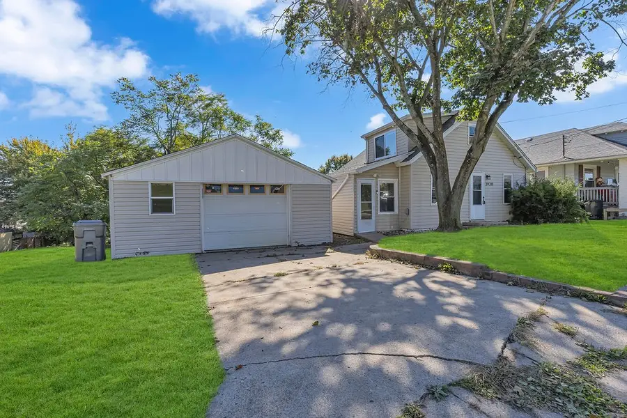 3920 39th St, New Brighton, PA 15066 - #2