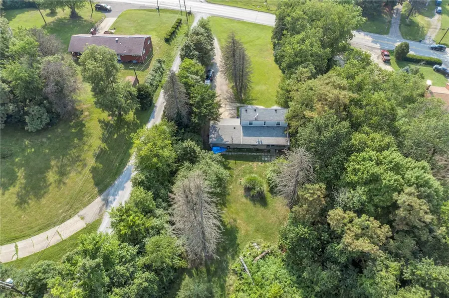 3276 Brodhead Road, Aliquippa, PA 15001 - #2