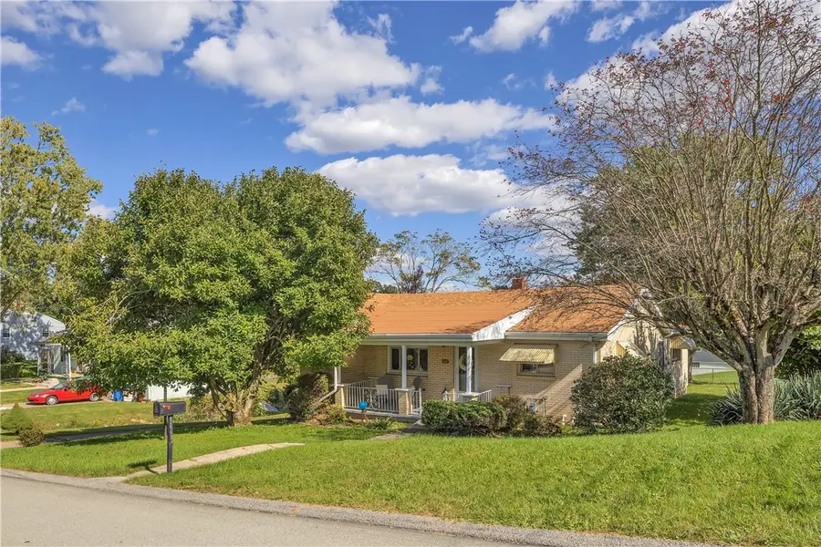 2207 Warren Avenue, Irwin, PA 15642 - #2
