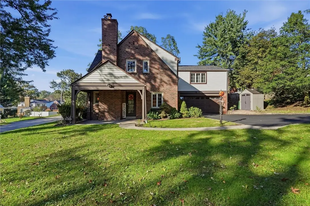 1806 Vollmer Dr, Glenshaw, PA 15116 - #1