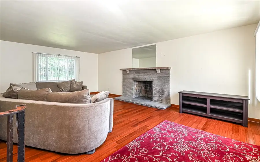 3545 Colby St, Pittsburgh, PA 15214 - #2