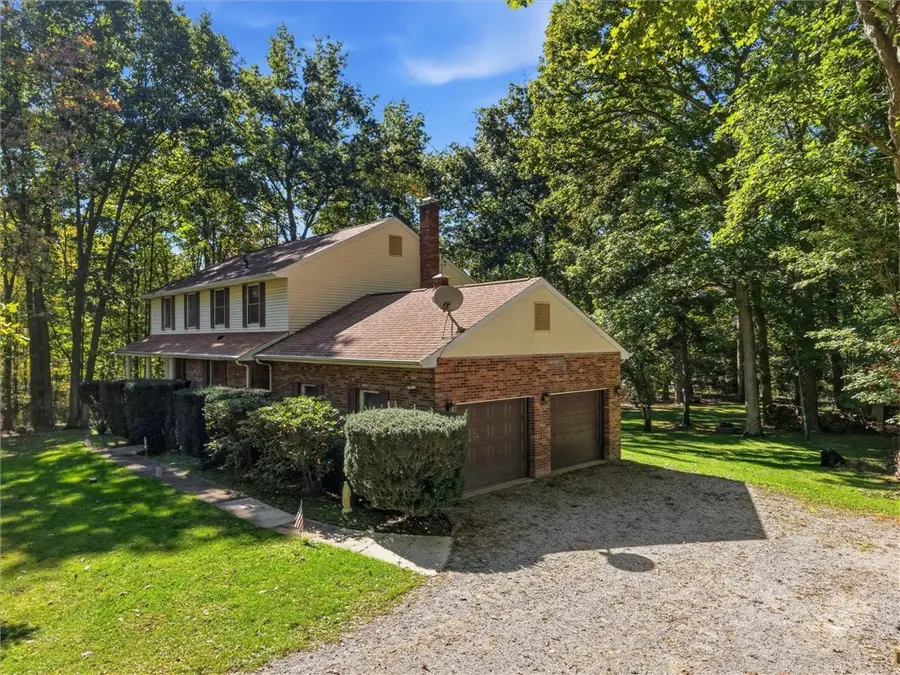 402 Golden Grove Rd, Baden, PA 15005 - #2