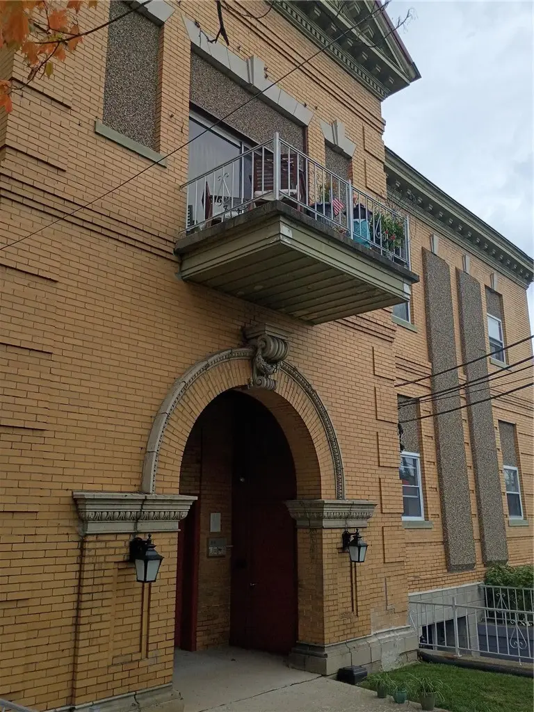 230 W Berkeley St #1201, Uniontown, PA 15401 - #3