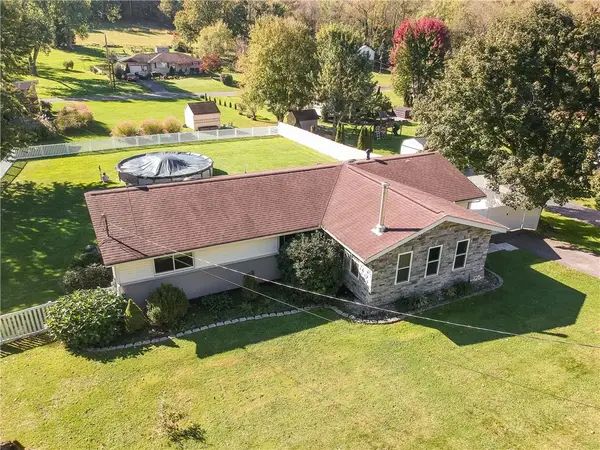 125 Park Drive, Ellwood City, PA 16117