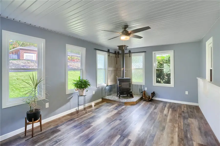 125 Park Drive, Ellwood City, PA 16117 - #3
