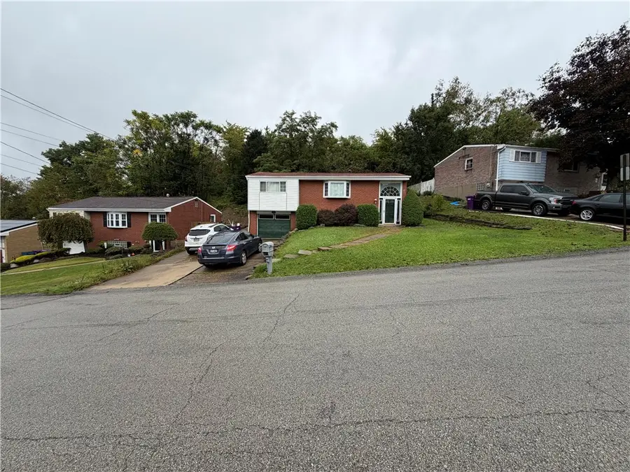626 Millers Ln, Pittsburgh, PA 15239 - #2