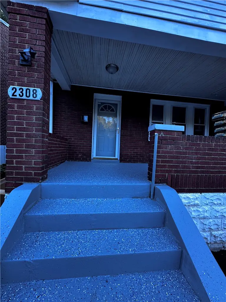 2308 Starkamp St, Pittsburgh, PA 15226 - #1
