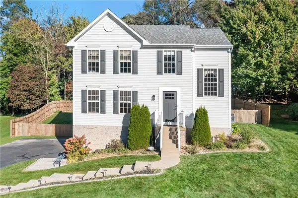422 Sherwood Dr, Beaver, PA 15009