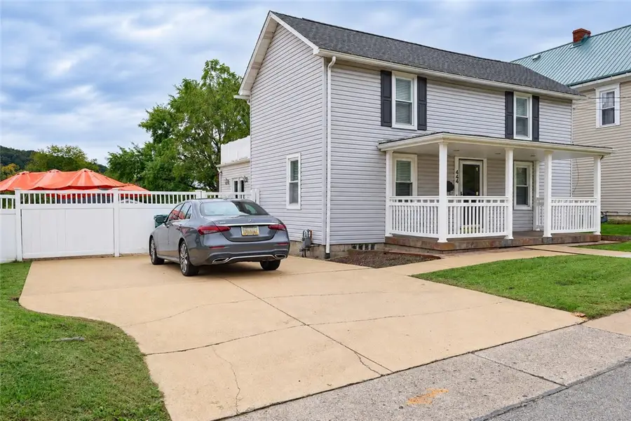 444 Washington St, Indiana, PA 15701 - #2