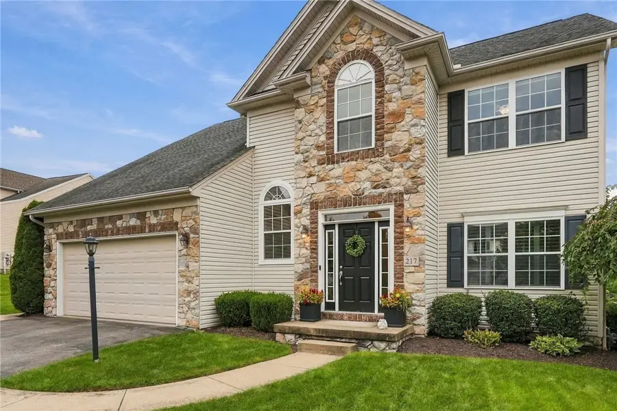 217 Windham Ln, Mars, PA 16046 - #2