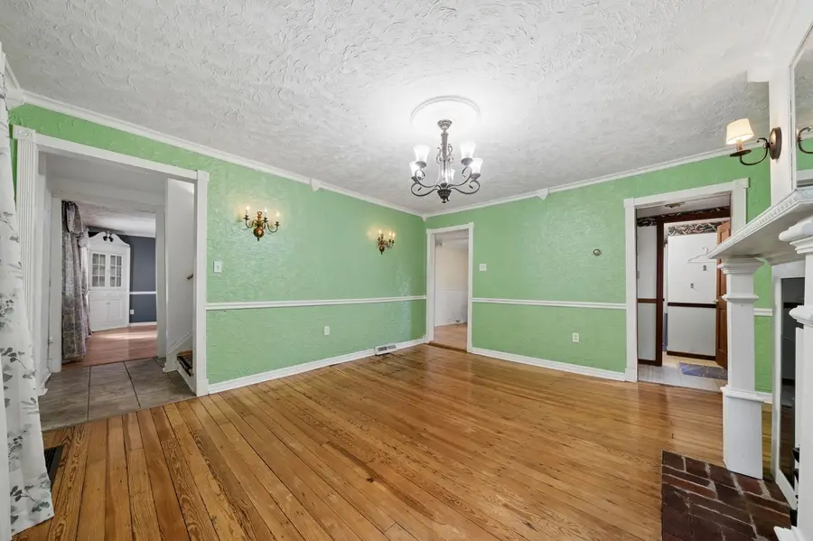 8013 Saltsburg Road, Pittsburgh, PA 15239 - #2
