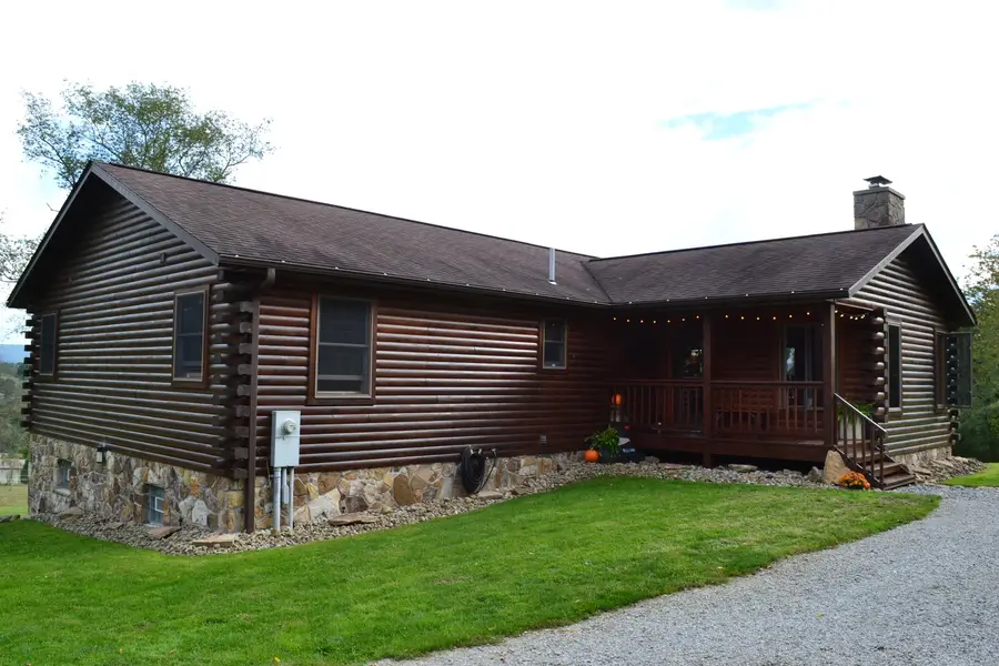 321 Banning Rd., Dawson, PA 15428 - #2