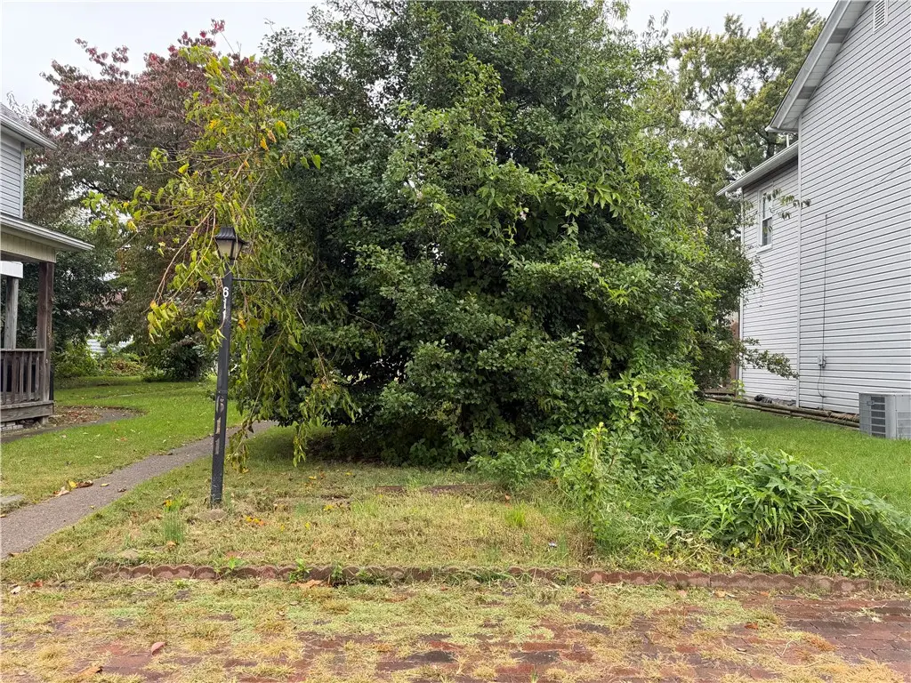 611 Washington Ave, Monaca, PA 15061 - #1