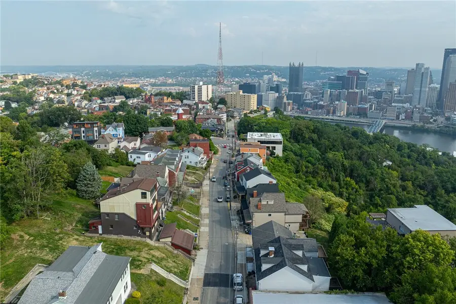 98 Wyoming St, Pittsburgh, PA 15211 - #2