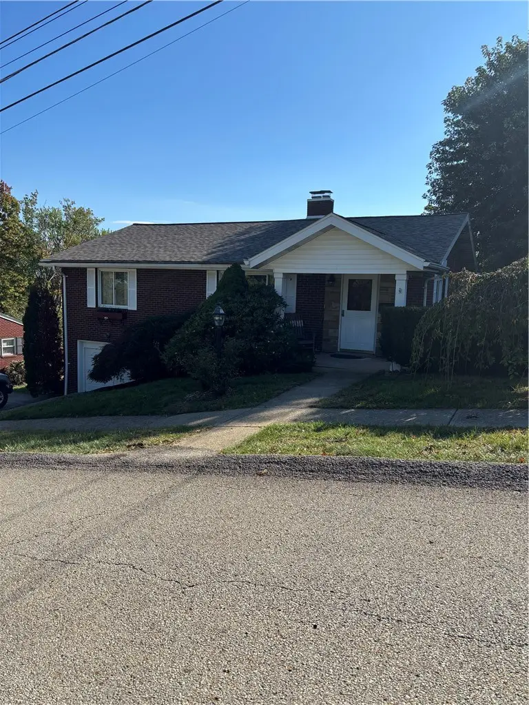 48 Mayflower Dr, Uniontown, PA 15401 - #1