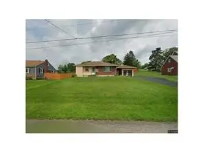 1116 Smail Rd, Leechburg, PA 15656