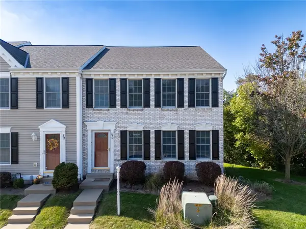 30 Castle View Dr, Mc Kees Rocks, PA 15136