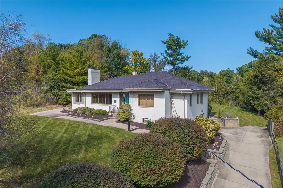 613 Glen Dr, McMurray, PA 15317 - #2