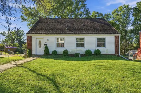 332 Bryant Dr, Pittsburgh, PA 15235