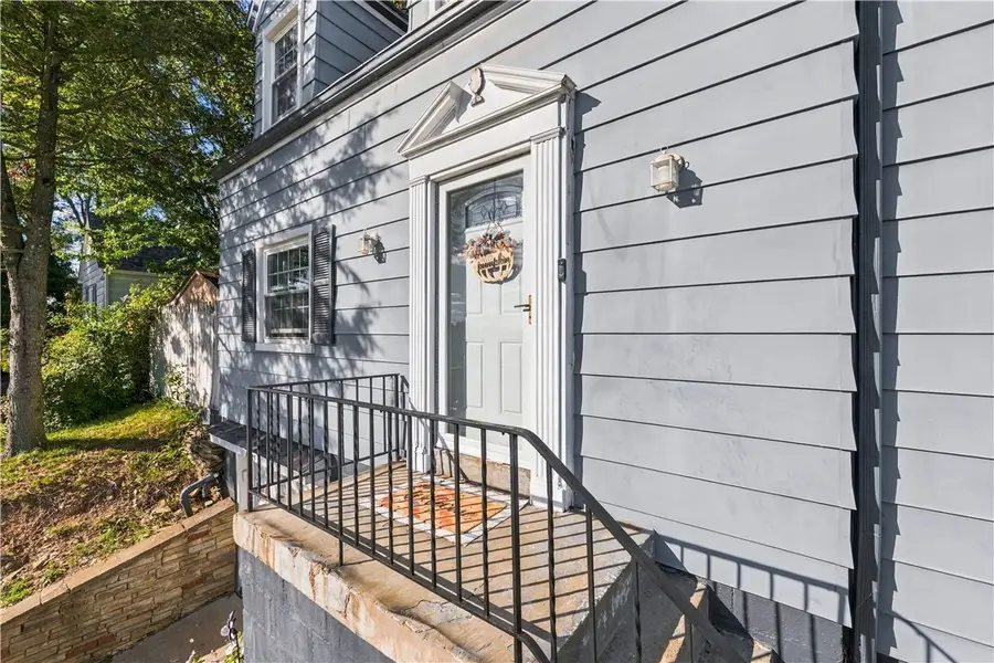 1625 Elderslee Rd, Pittsburgh, PA 15227 - #3