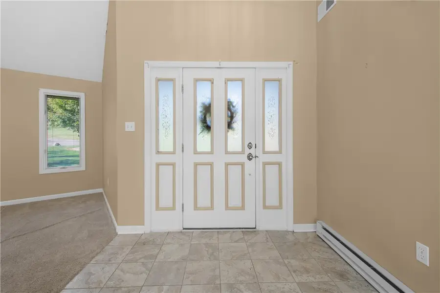 107 William St, Cecil Bishop, PA 15057 - #3
